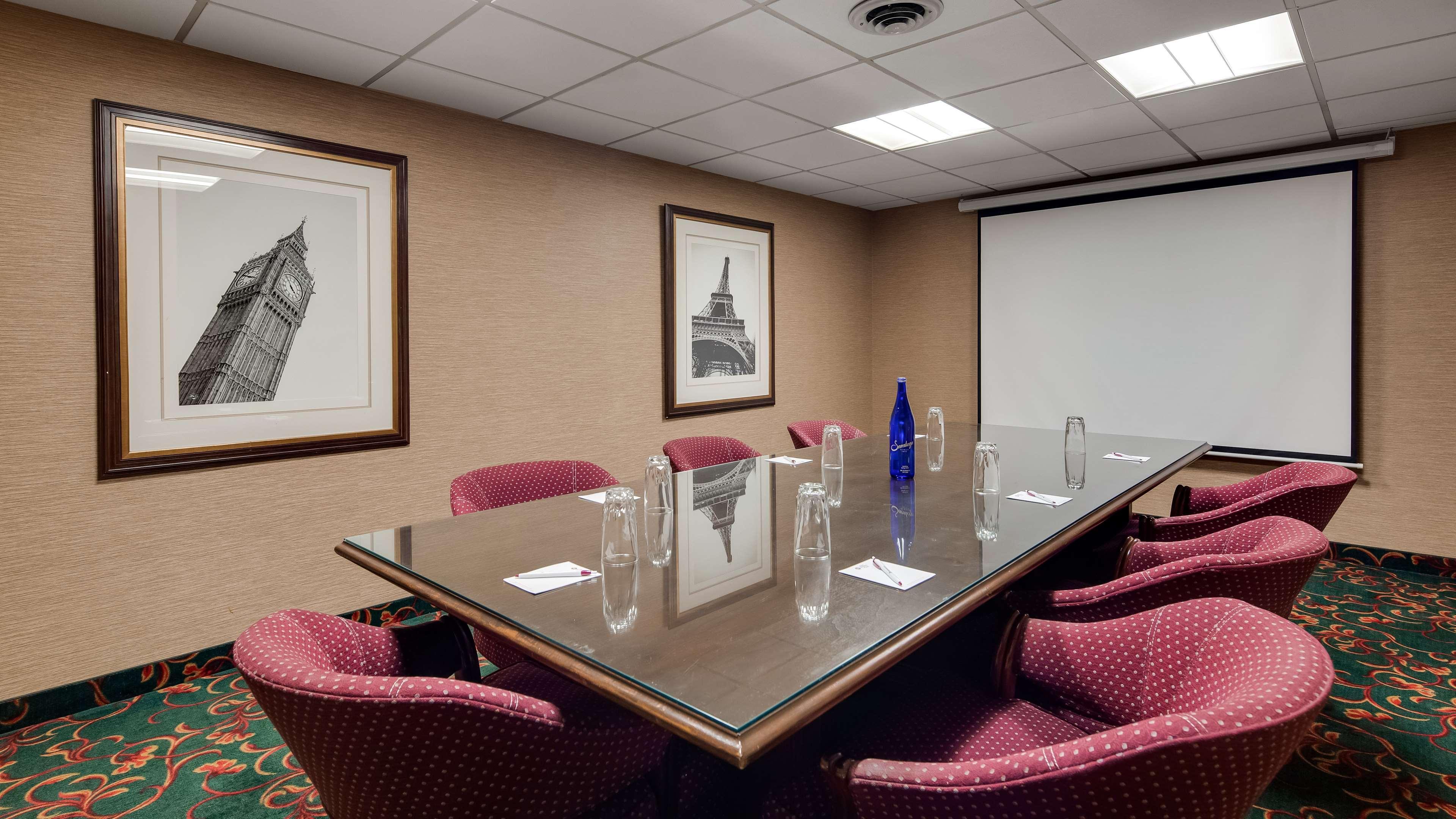 Best Western Plus Morristown Inn-Florham Park Экстерьер фото