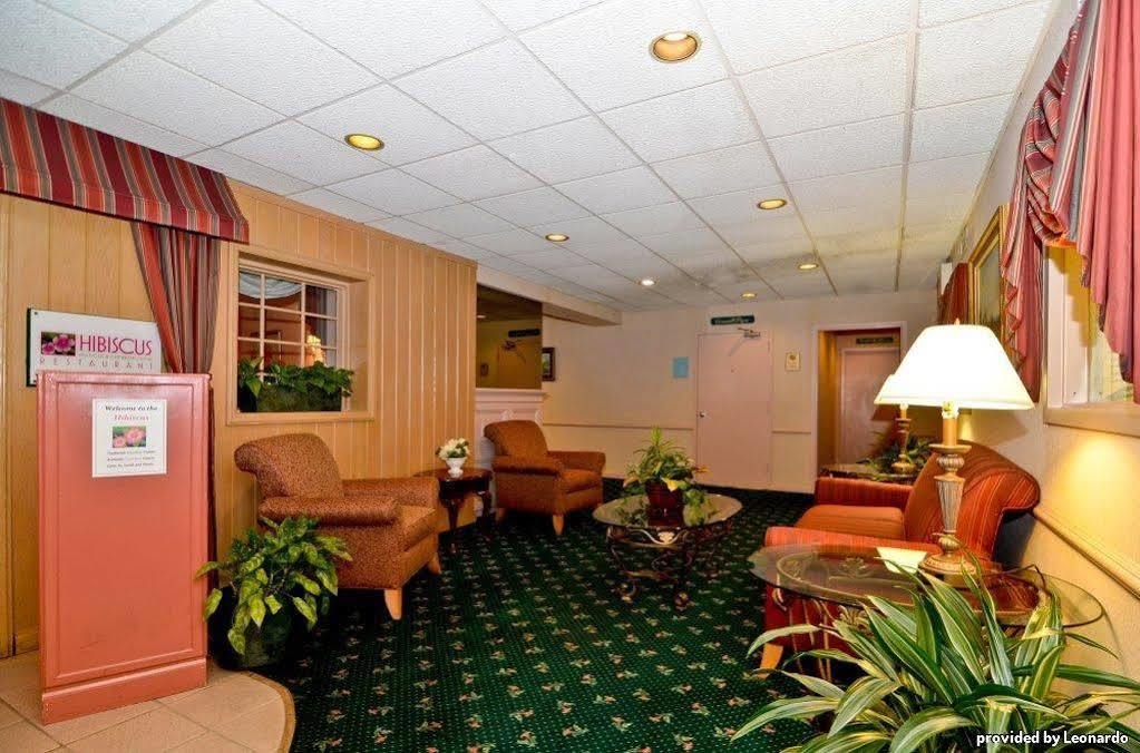 Best Western Plus Morristown Inn-Florham Park Интерьер фото